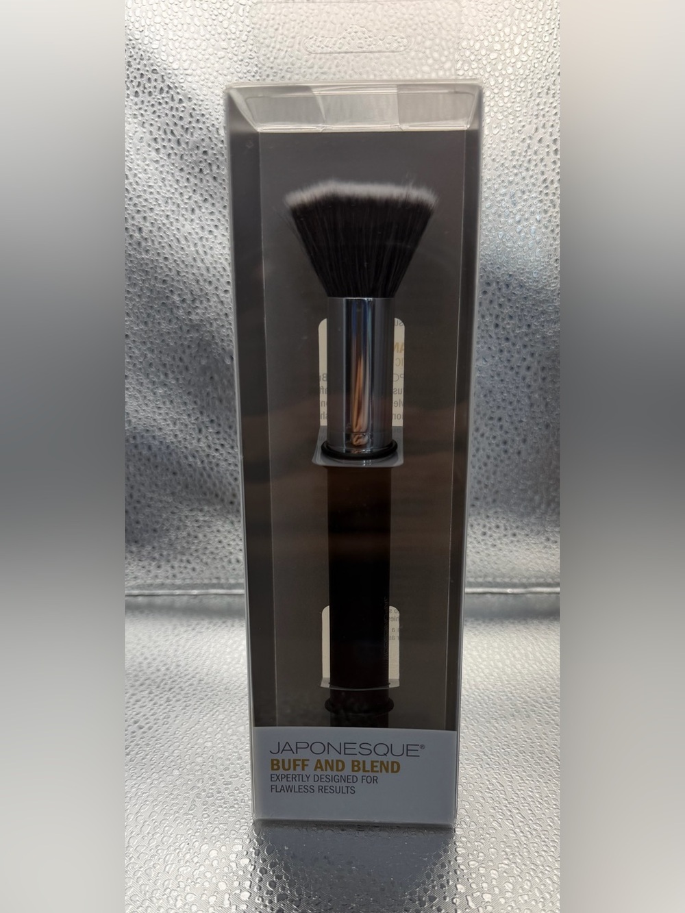 JAPONESQUE Buff & Blend Makeup Brush New in Box